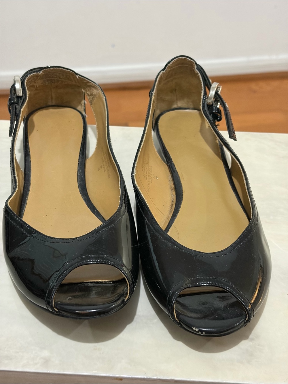 Nine West OBlack Patent Peep-Toe Slingback Flats 6M